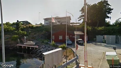 Bostadsrätter till salu i Orust - Bild från Google Street View